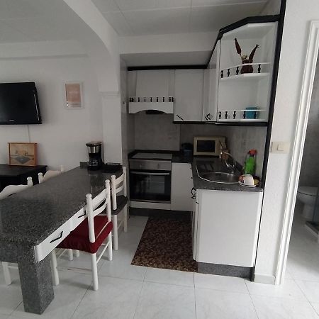 Apartamento en primera línea de playa Laxe Exterior foto